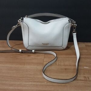 ❤❤❤Kate Spade Off White Crossbody Bag❤❤❤
